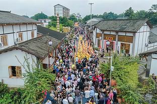 已成锋线大腿！狼队官推晒黄喜灿进球集锦：阿森纳、利物浦在列